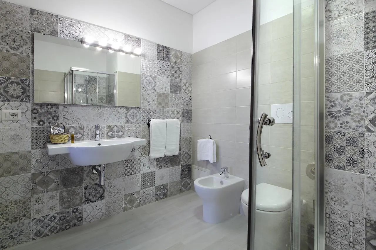 Laurus Sicilian Holiday Syrakusa 0*,